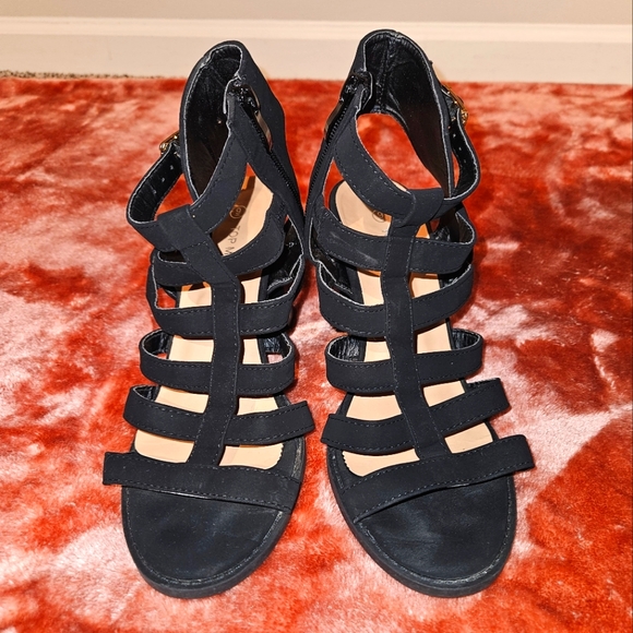 Top Moda Black Heels - Picture 1 of 12